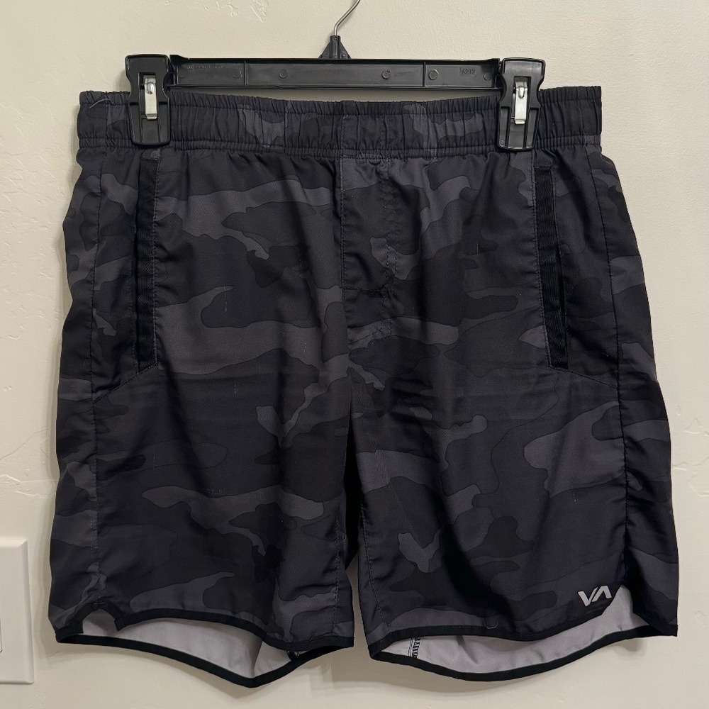 RVCA Black Camo Yogger IV Workout Gym Shorts